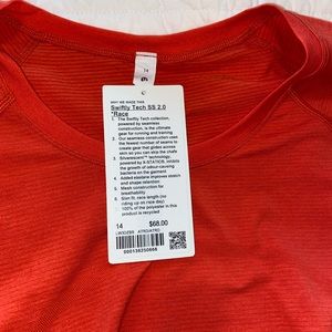 Lululemon Swiftly Tech SS (Race Length) size 14